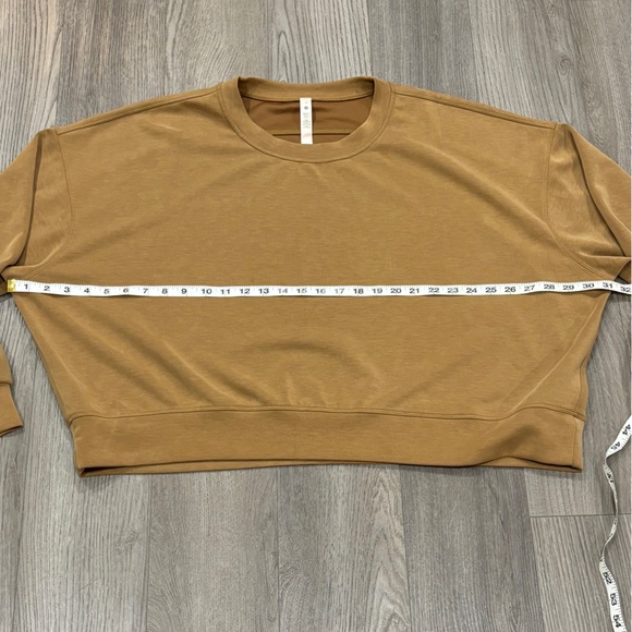 SOLD-Lululemon Size 18 Softstreme Sweatshirt Perfectly Oversized Cropped Crew - Picture 6 of 14